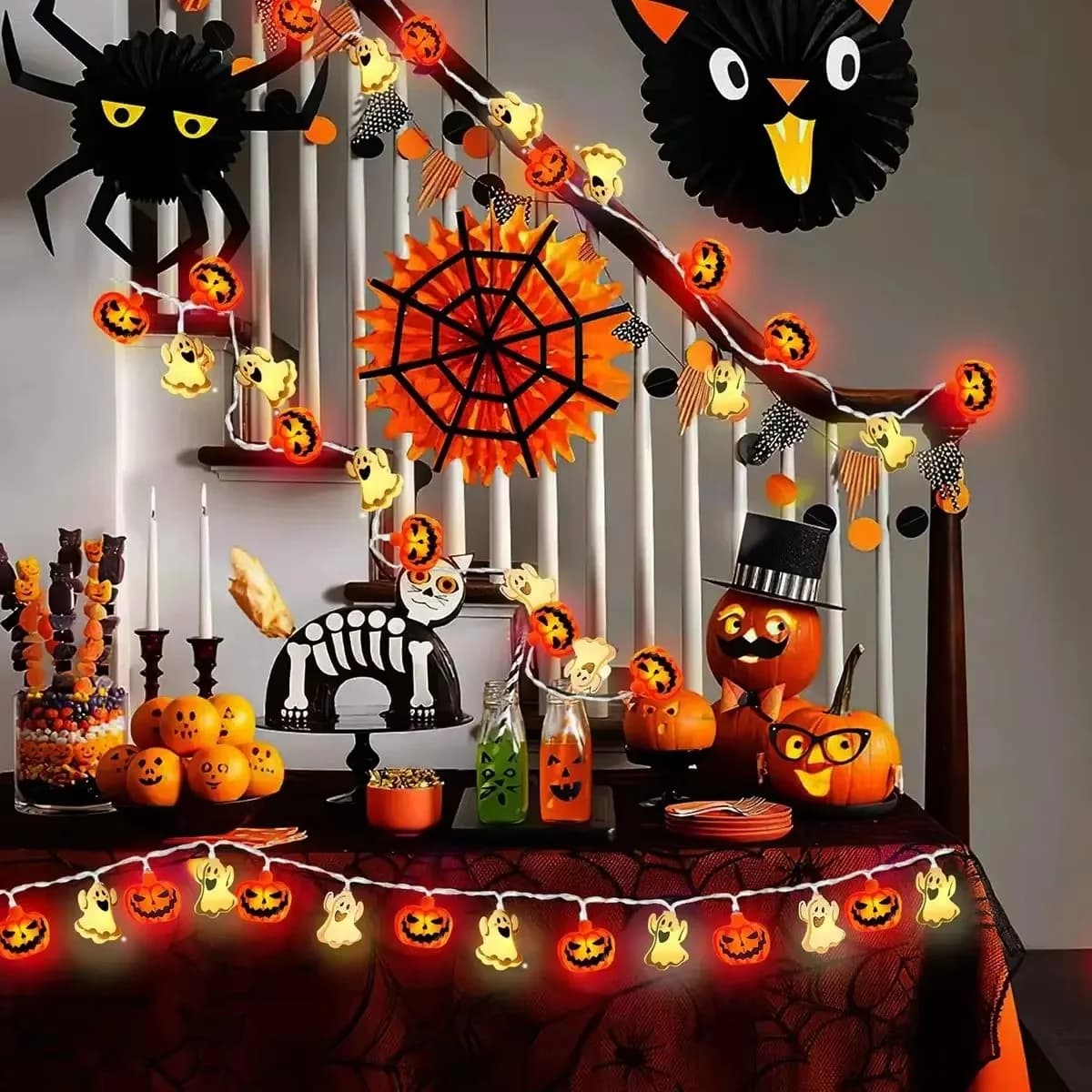 Girlanda LED w kształcie duchów na baterie, ciepłe białe światło na Halloween
