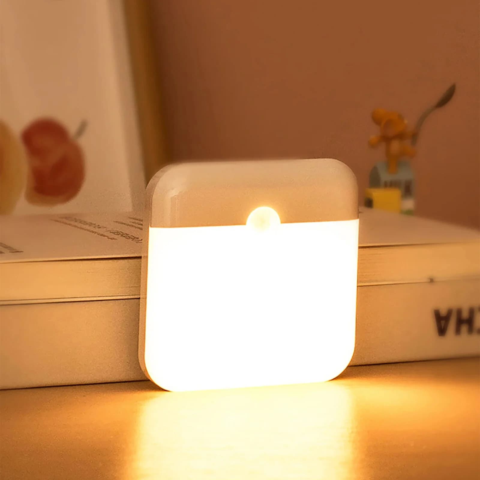 Magnetyczna ładowana nocna lampka z czujnikiem ruchu, podwójny kolor ciepłej bieli
